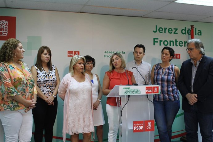 FOTOS RP IRENE GARCIA CON EQUIPO GOBIERNO PSOE JEREZ