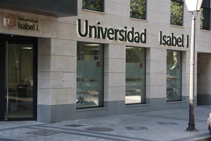 NOTA DE PRENSA: Abre Sus Puertas La Nueva Delegación De La Universidad Isabel I 