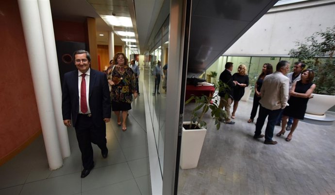 El presidente de la Diputación de Granada, José Entrena.