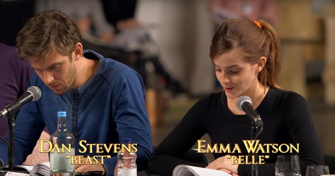 Dan Stevens y Emma Watson leyendo el guión de 'La bella y la bestia'