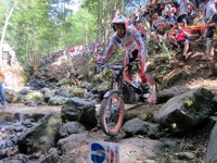 Toni Bou logra el 20º título mundial con una exhibición en Italia