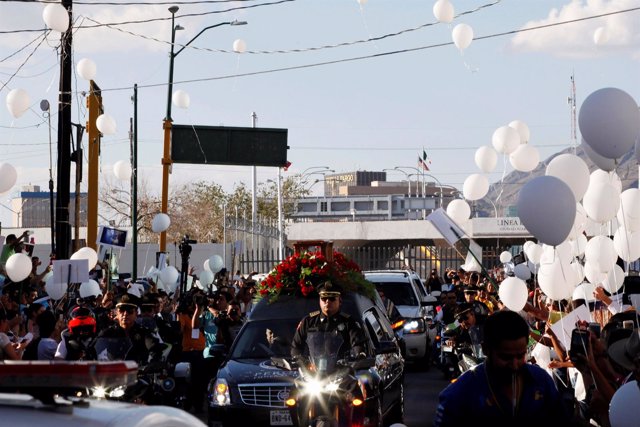 Homenaje y despedida al cantante Juan Gabriel en Ciudad Juárez