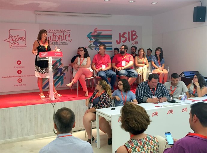 Francina Armengol en el Congreso de las JS