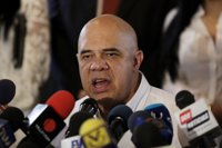 Torrealba destaca que la MUD moviliza a más gente en Madrid que Maduro en Caracas