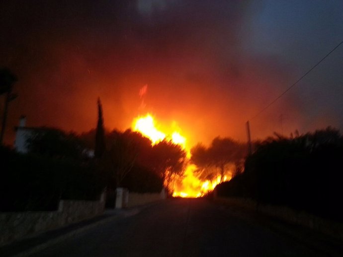 Incendio en Benitatxell y Jávea