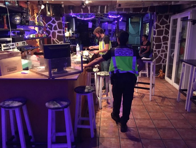 Detenidos en un bar de S'Illot