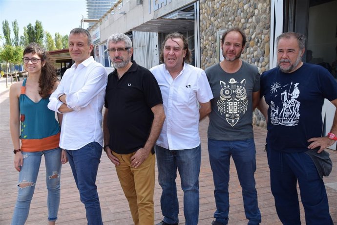 Fernando Rivarés, junto a responsables de programación y dirección de Arbolé.