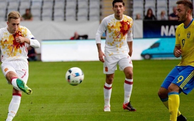 Deuloufeu en un España-Suecia sub-21
