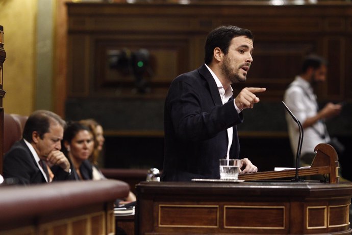 Garzón en el debate de investidura en el Congreso