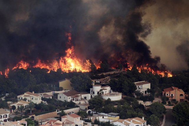 Incendio en Benitatxell