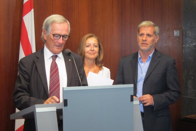 Xavier Trias (CiU), Carina Mejías (C's) y Alberto Fernández (PP)