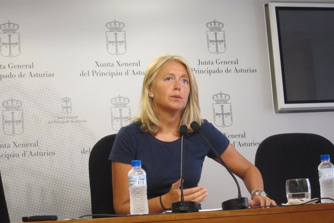 La presidenta de Foro, Cristina Coto.