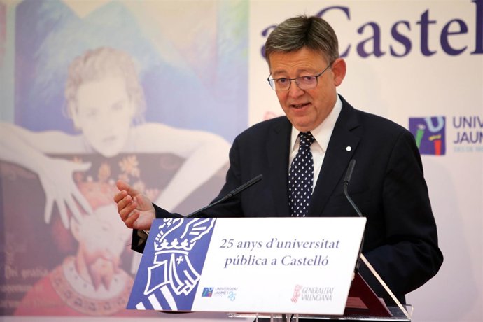 XIMO PUIG EN UN ACTO DE LA UJI