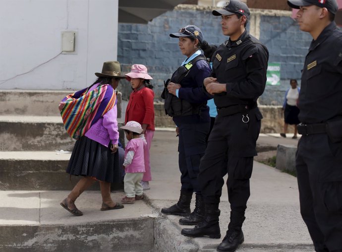 Detenido un profesor de danza en Perú acusado de violar a 12 menores