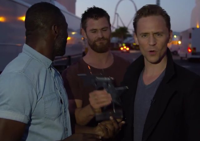 Idris Elba, Chris Hemsworth y Tom Hiddleston