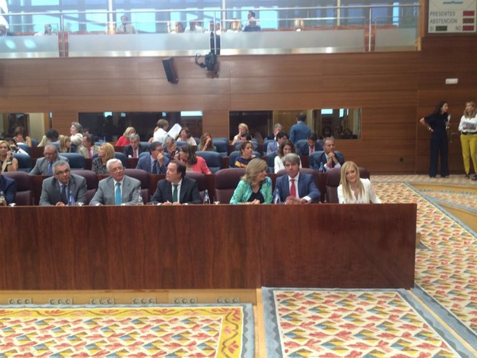 Cifuentes al inicio del debate