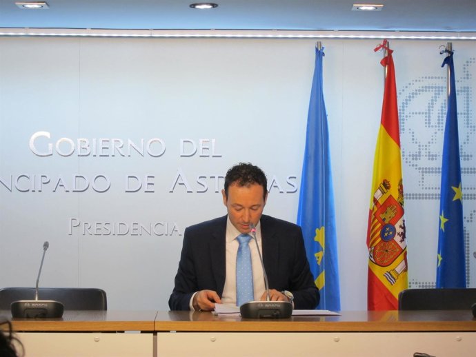 El consejero de Presidencia, Guillermo Martínez