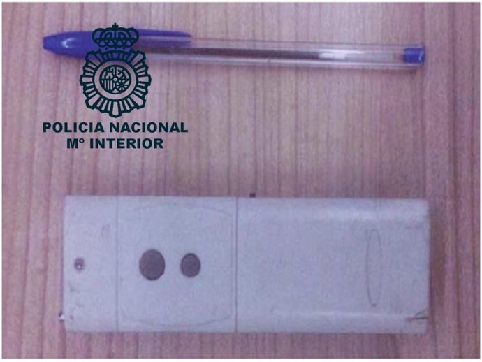 Inhibidor usado para el robo en coches en Dos Hermanas (Sevilla)