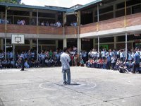 Los alergólogos reclaman protocolos de asistencia en colegios para niños alérgicos