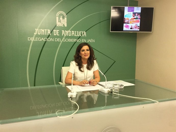 Yolanda Caballero presenta el curso 2016-2017 en la provincia de Jaén.