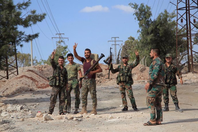 Fuerzas leales a Al Assad en el suroeste de Alepo