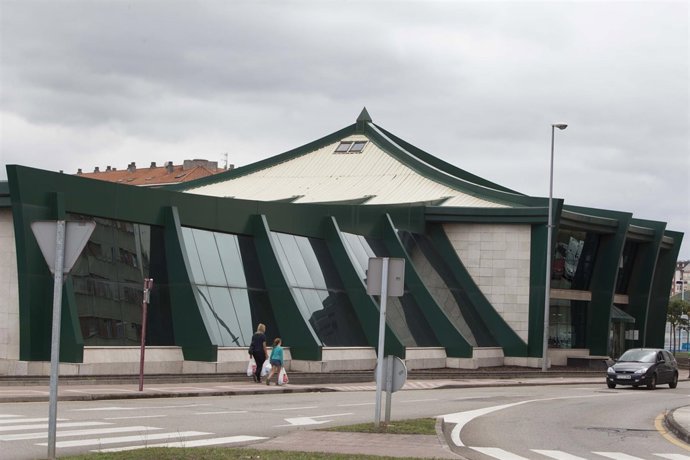 Instalaciones deportivas de Cros