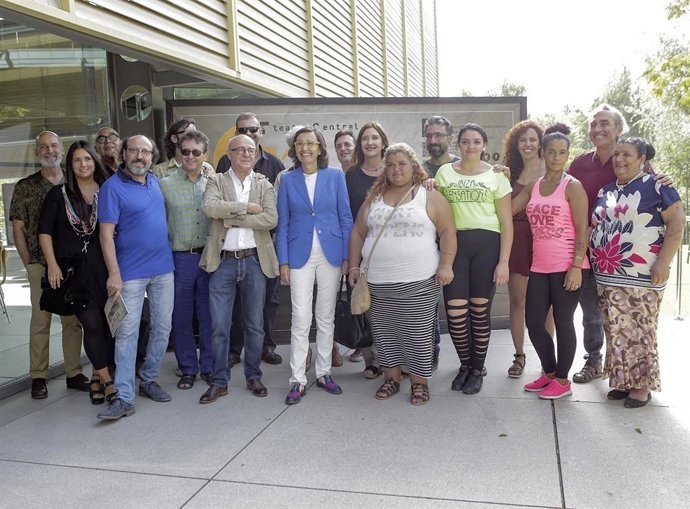 La consejera de Cultura, Rosa Aguilar, presenta la programación de la temporada 