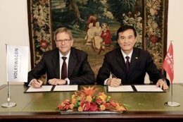 Firma de memorandum entre Volkswagen y la china JAC