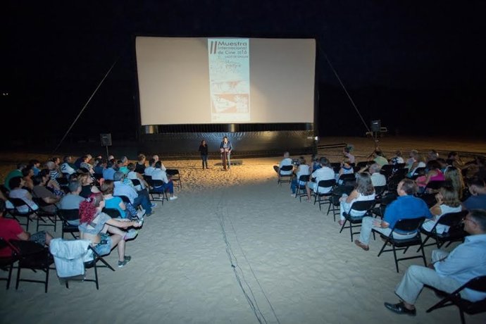 Un grupo de personas durante una de las sesiones