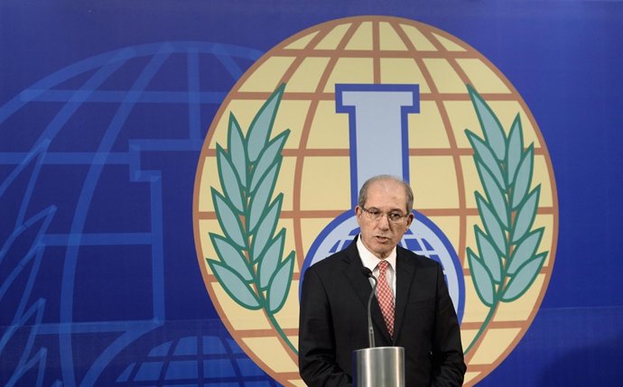 Director General de la OPCW Ahmet Uzumcu