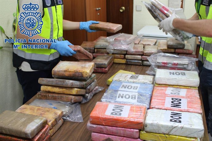 La Policía desarticula una célula de narcotraficantes a gran escala en Valencia