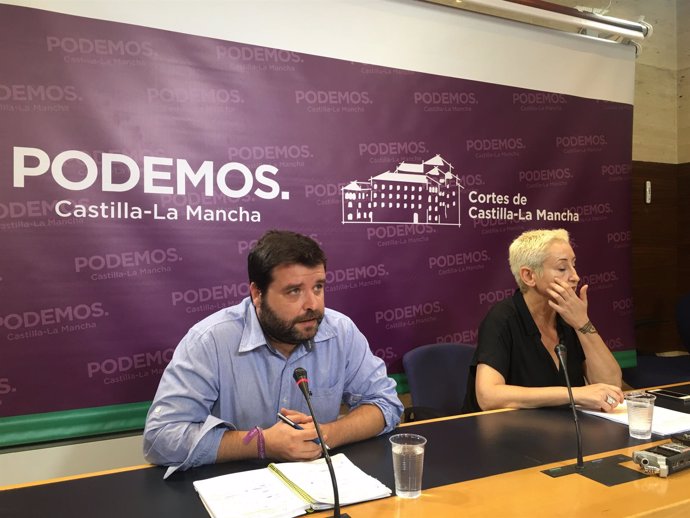Vozmediano (Podemos) en rueda de prensa