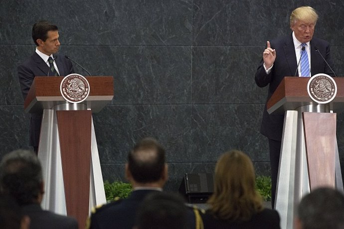 Donal Trump y Enrique Peña Nieto