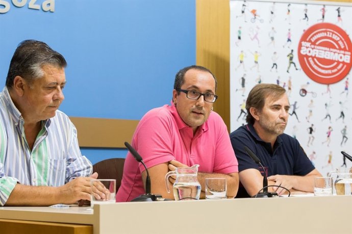 Presneetación de la 10K de bomberos