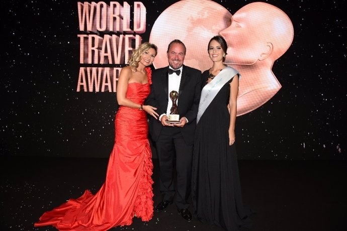 NCL World Travel Awards