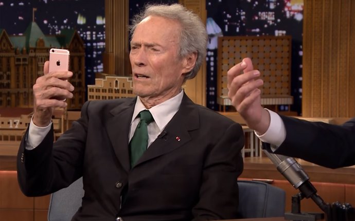 Clint Eastwood en el show de Fallon