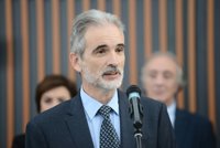 Aquilino Alonso defiende que la calidad de la sanidad se mide con los resultados clínicos