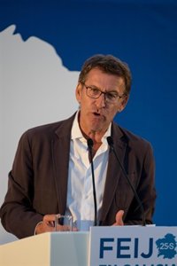 Feijóo pide el voto para que Galicia sea una "excepción" en España