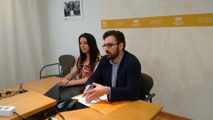 Ubis y Grajea, en la rueda de prensa