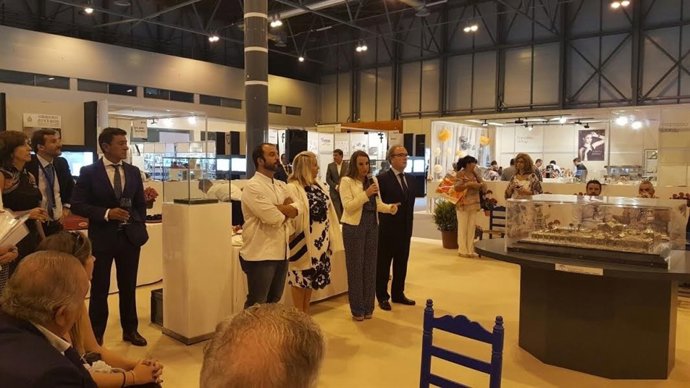 Ruiz (dcha.), en la presentación de 'La esencia de Córdoba' en MadridJoya