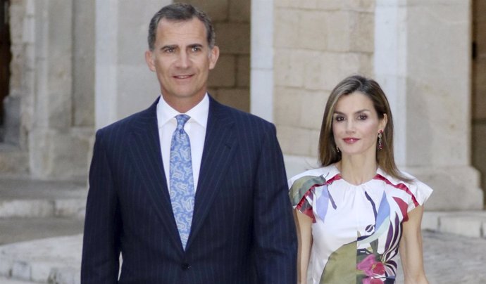 REY FELIPE Y REINA LETIZIA