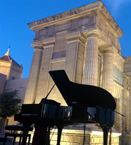 Imagen promocial del FIP Guadalquivir de 2015