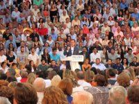 Rajoy pide "una mayoría clara" de Feijóo para evitar en Galicia la situación estatal