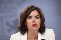 Santamaría cree "ilegal y oportunista" la propuesta de Puigdemont