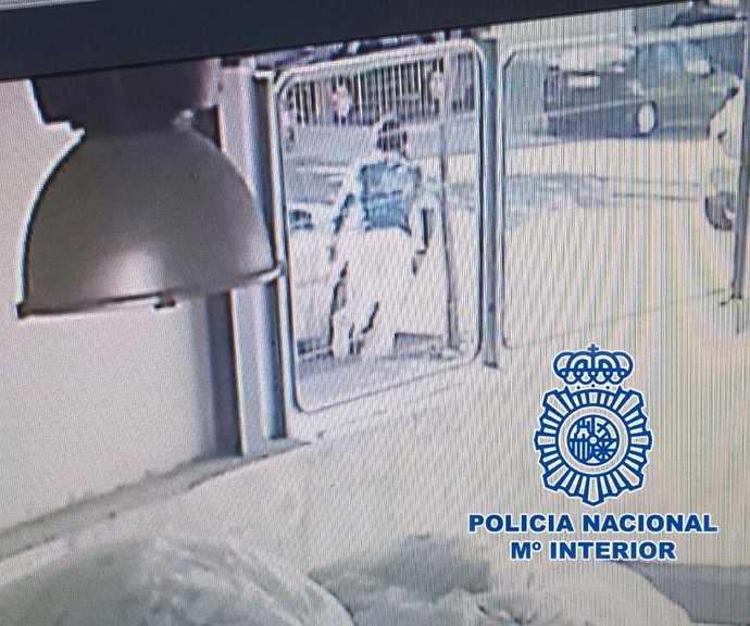 Nota De Prensa Policial: "Cuatro Detenidos Por El Intento De Robo A Mano Armada 