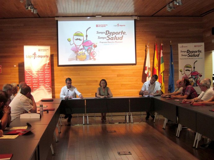 Gamarra, en el acto de la firma