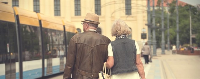 Kayak premia a los abuelos