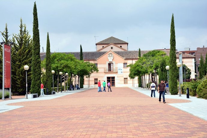 Paseo Paraninfo UCLM