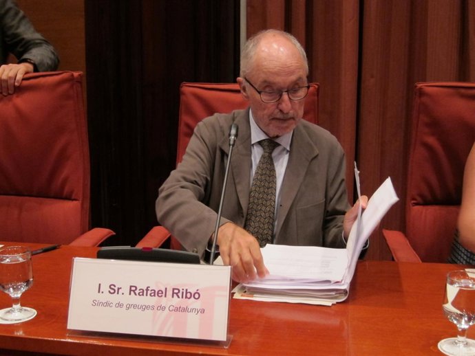 Av Síndic Al Parlament