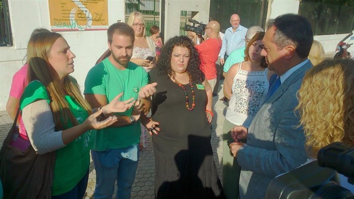 Protesta en el Emilio Prados.